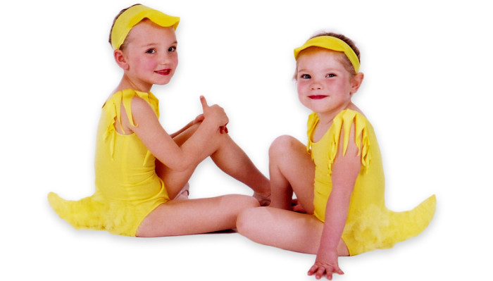 Elle-and-Megan-chicks6